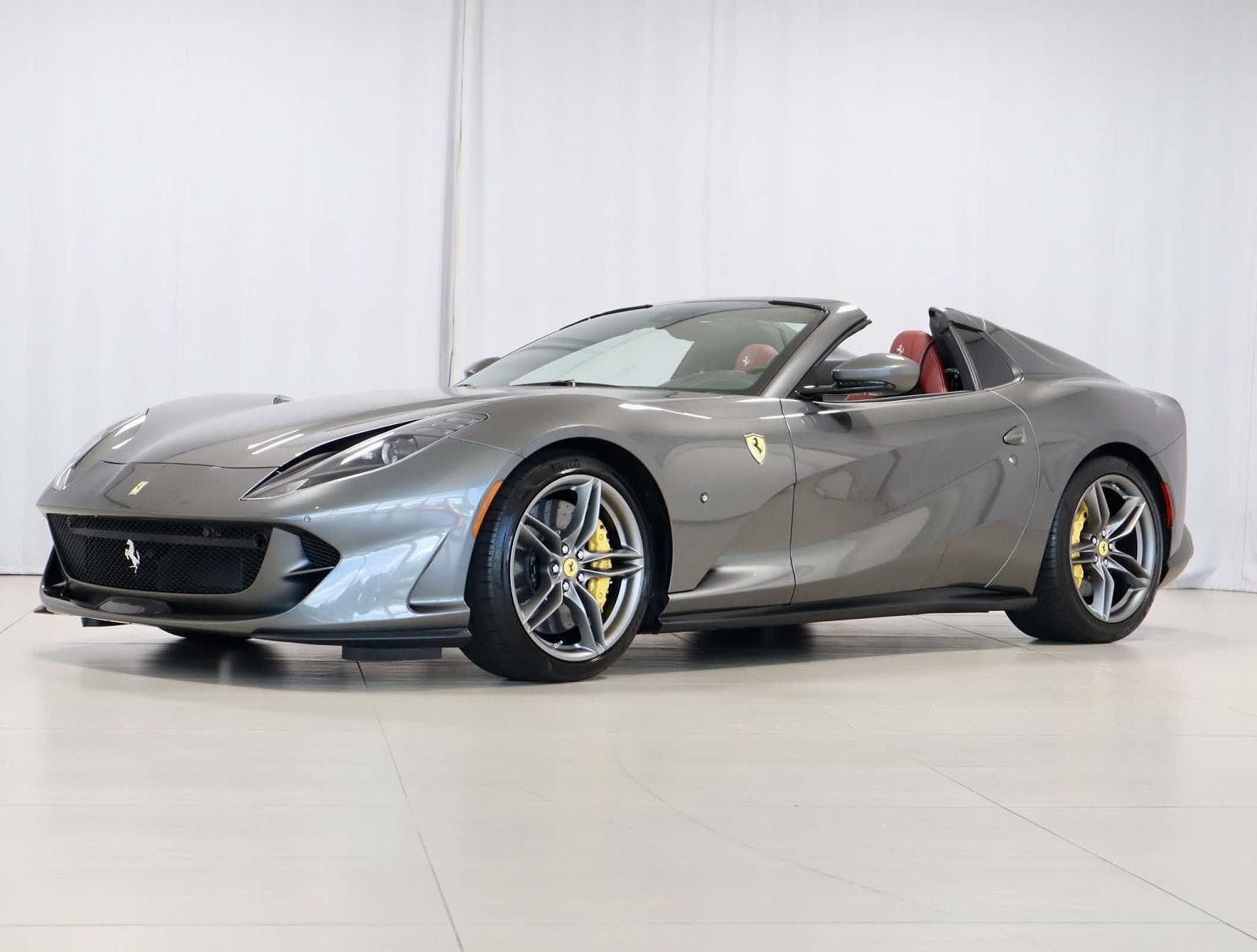 2021 FERRARI 812GTS