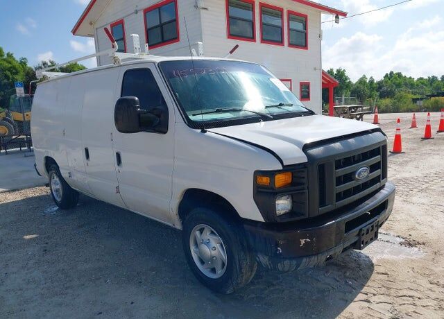 2010 FORD E-150