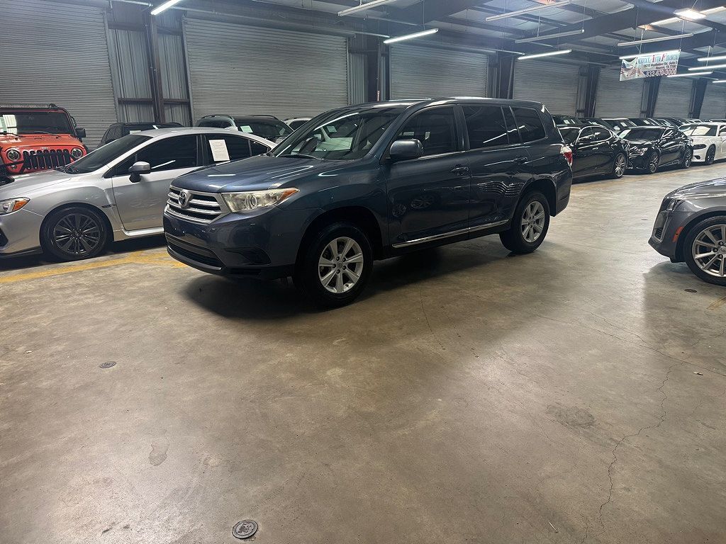 2013 TOYOTA Highlander