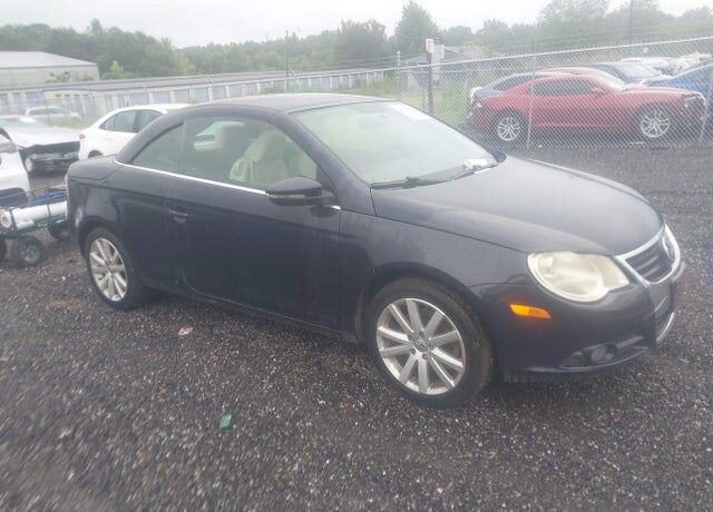 2011 VOLKSWAGEN Eos