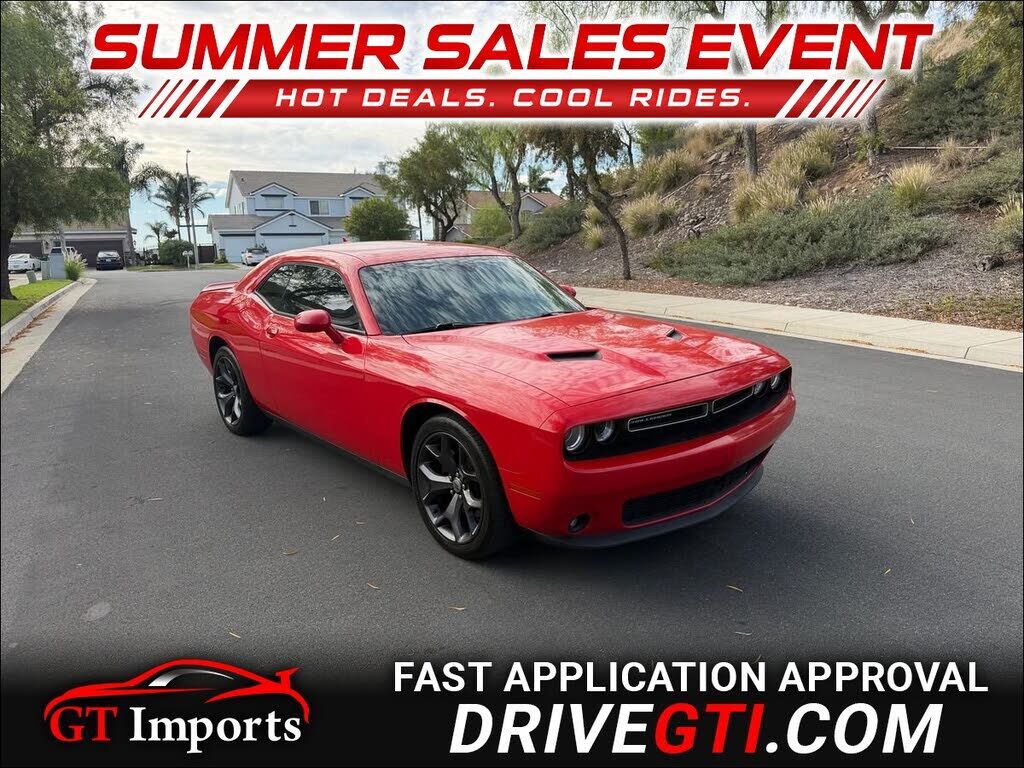 2019 DODGE Challenger