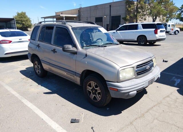 2002 CHEVROLET Tracker