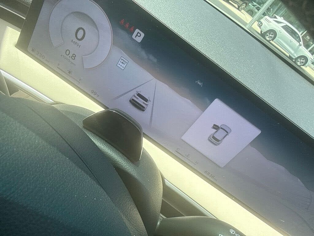 2026 GENESIS GV70