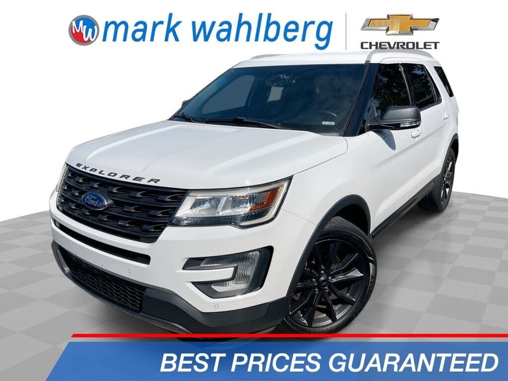 2017 FORD Explorer