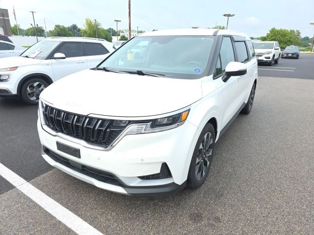 2023 KIA Carnival