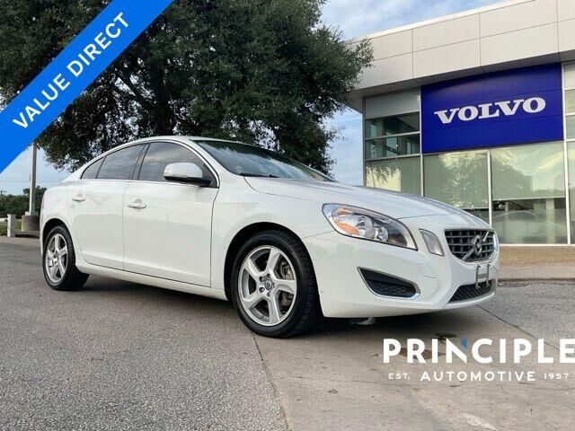 2012 VOLVO S60