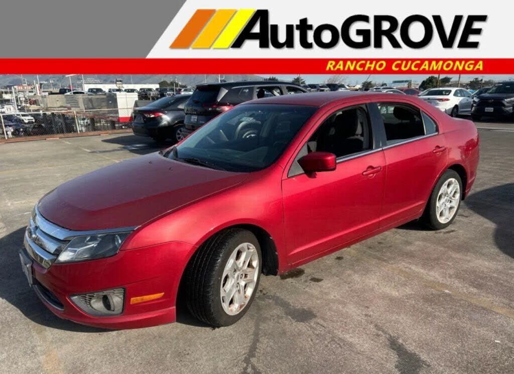 2011 FORD Fusion