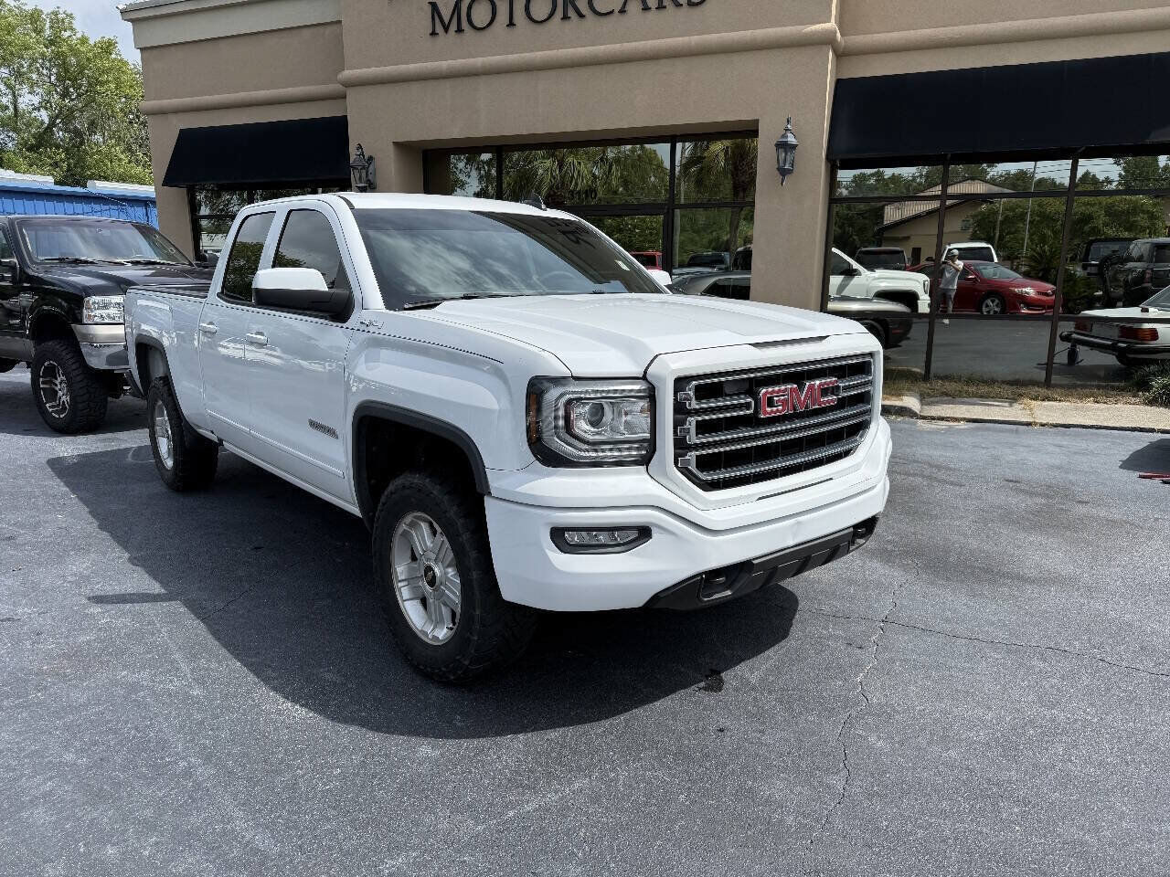 2017 GMC Sierra
