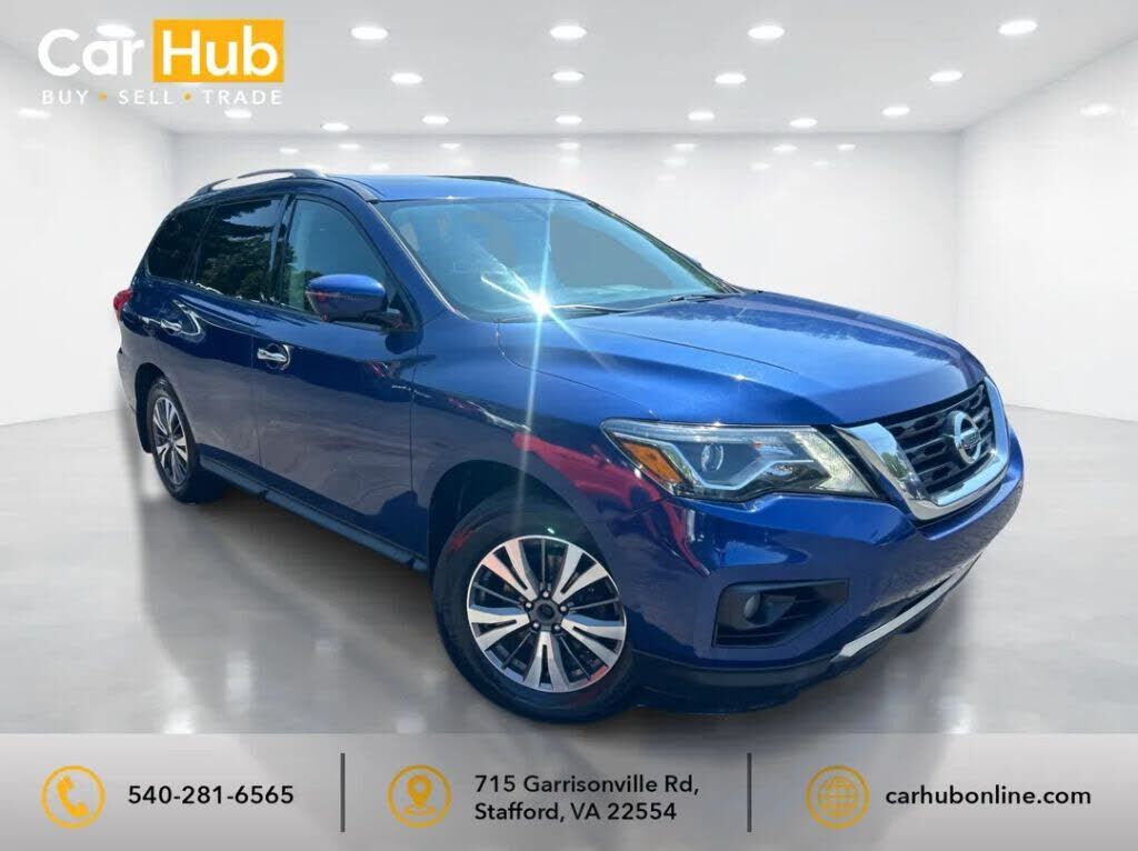2017 NISSAN Pathfinder