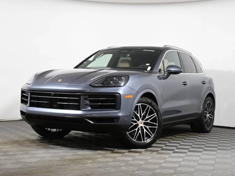 2026 PORSCHE Cayenne
