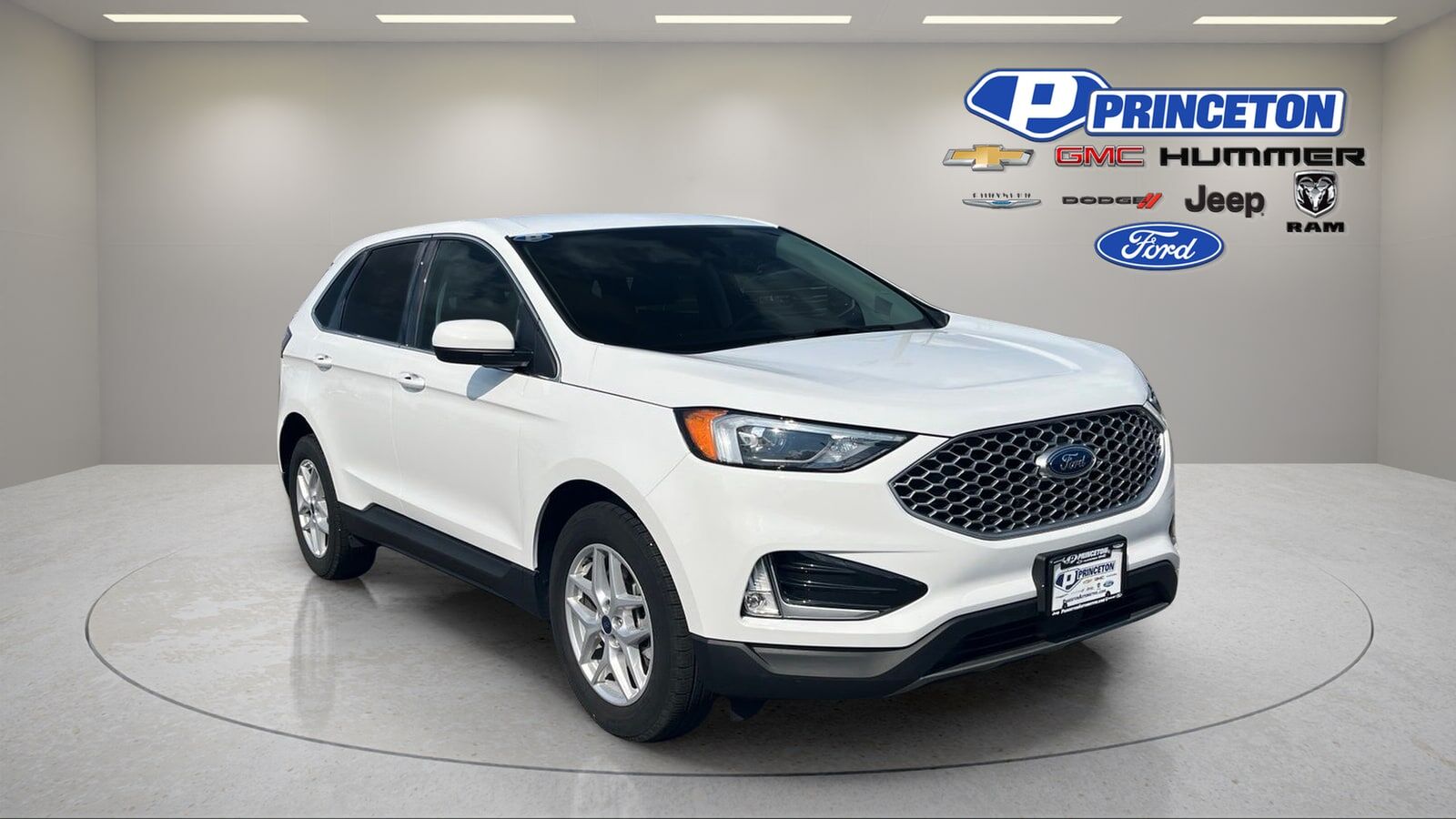 2023 FORD Edge