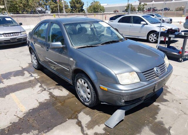 2004 VOLKSWAGEN Jetta