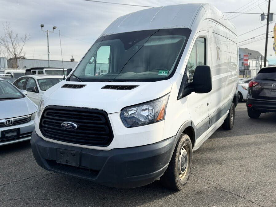 2019 FORD Transit