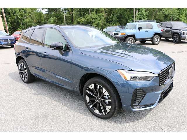 2026 VOLVO XC60