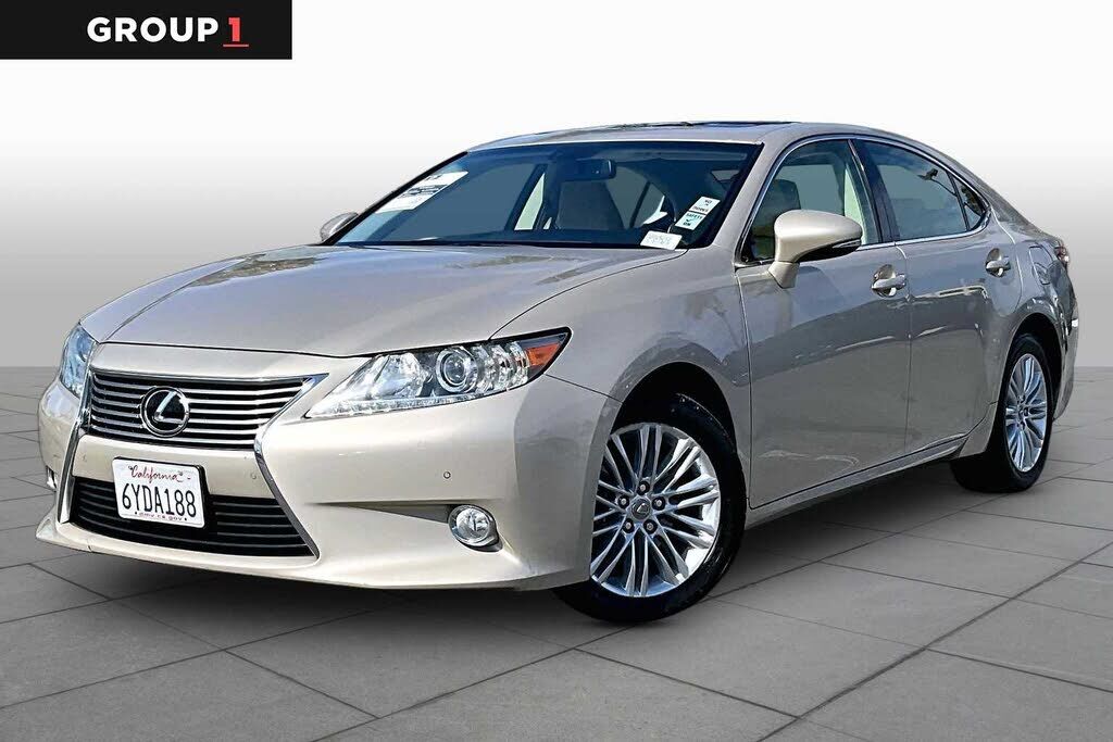 2013 LEXUS ES