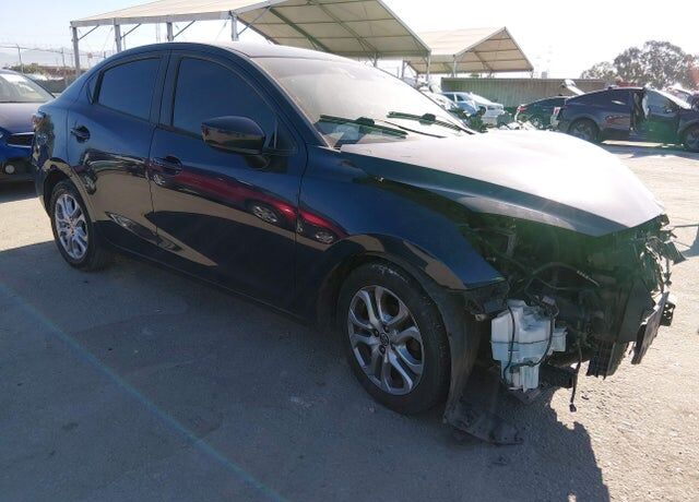 2016 TOYOTA Scion