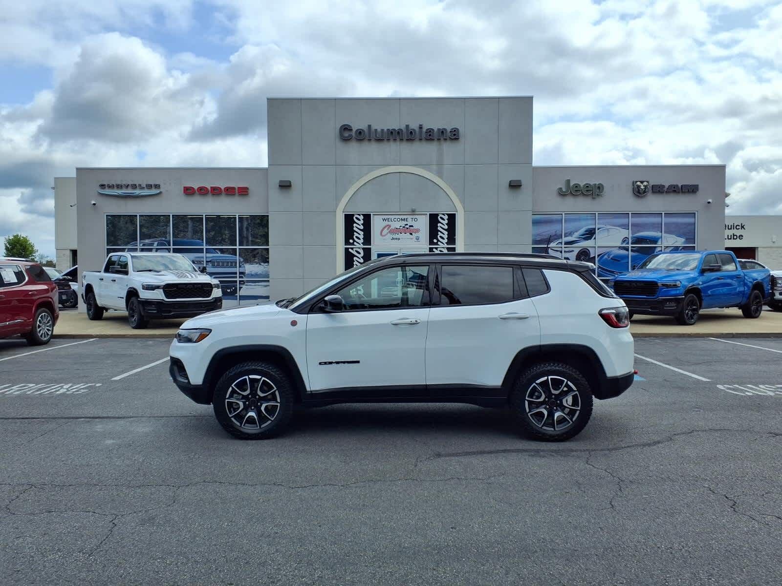 2025 JEEP Compass