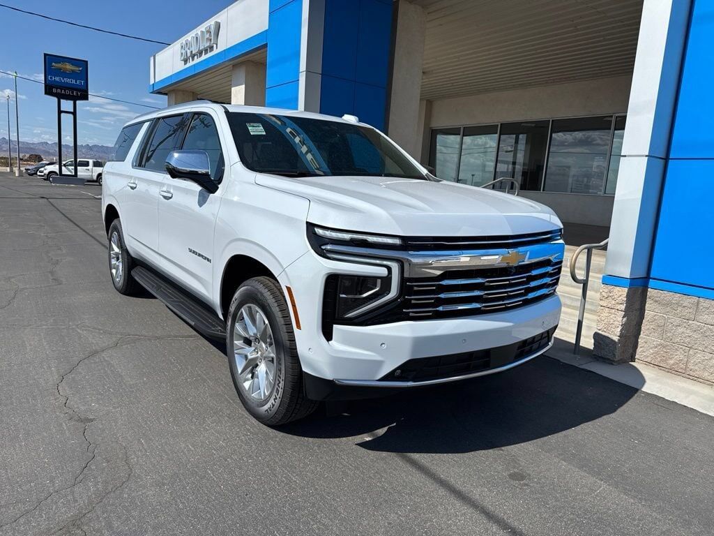 2026 CHEVROLET Suburban