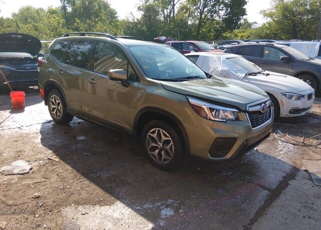 2019 SUBARU Forester