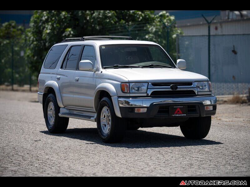 2002 TOYOTA 4-Runner
