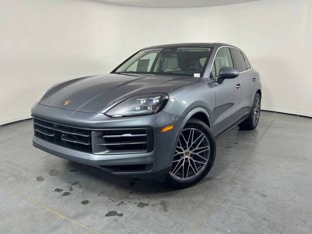 2026 PORSCHE Cayenne
