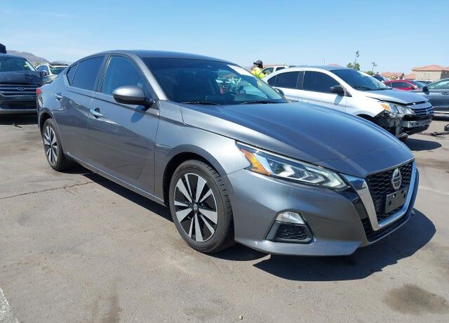 2021 NISSAN Altima