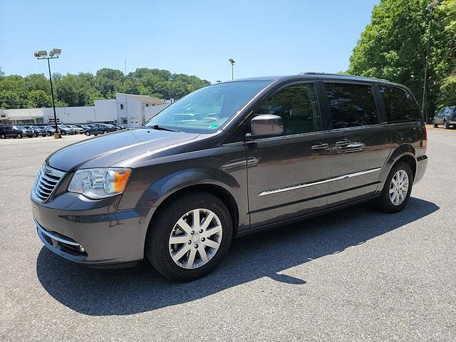 2015 CHRYSLER Town and Country