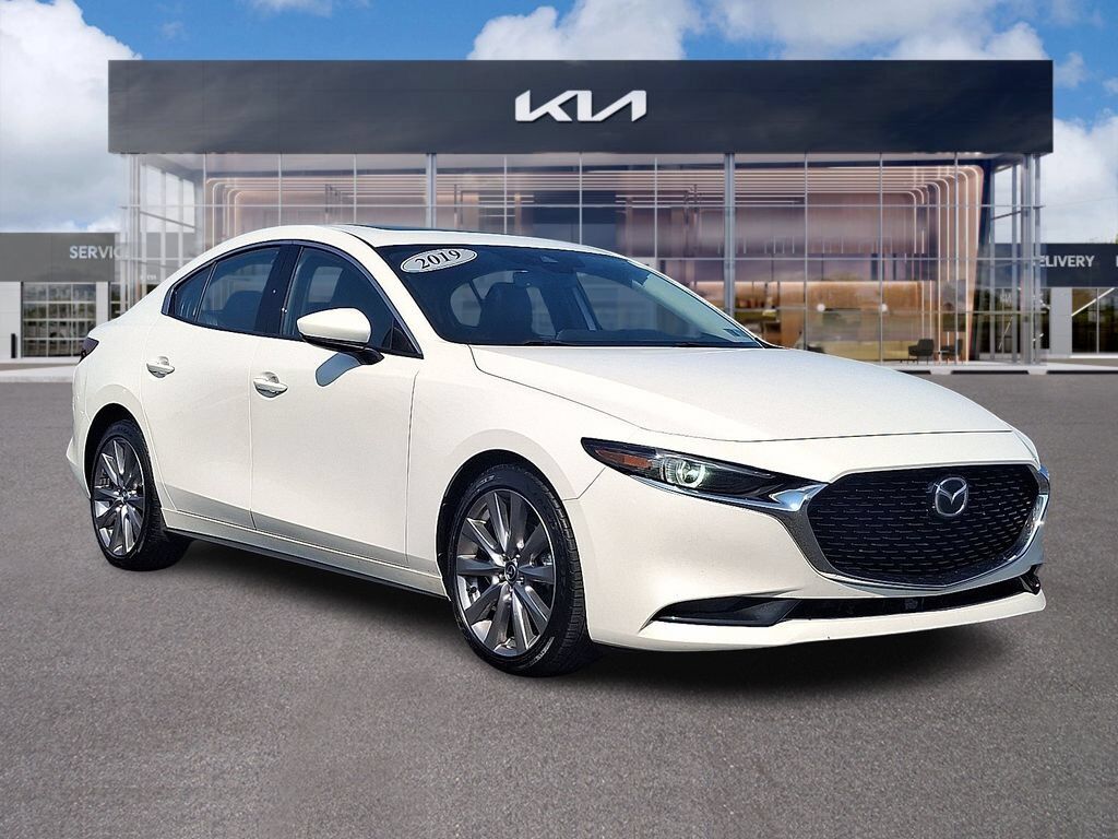 2019 MAZDA Mazda3