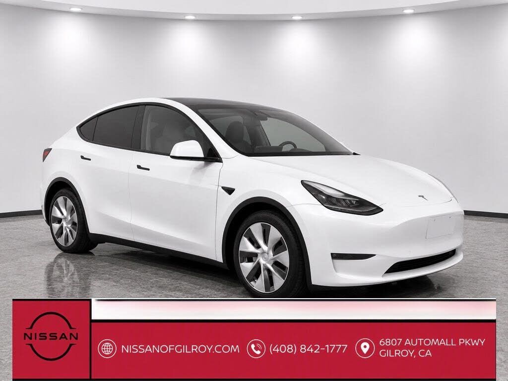 2022 TESLA Model Y
