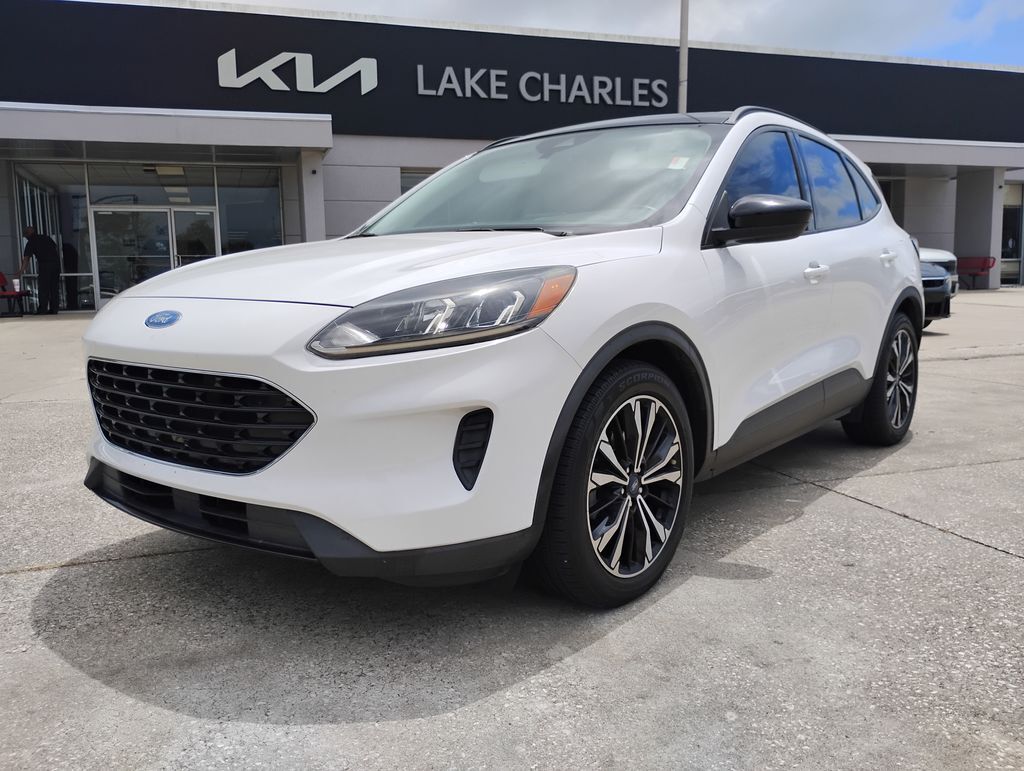 2021 FORD Escape