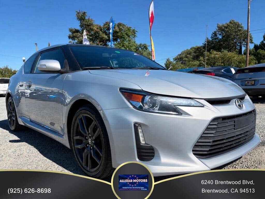 2014 TOYOTA SCION