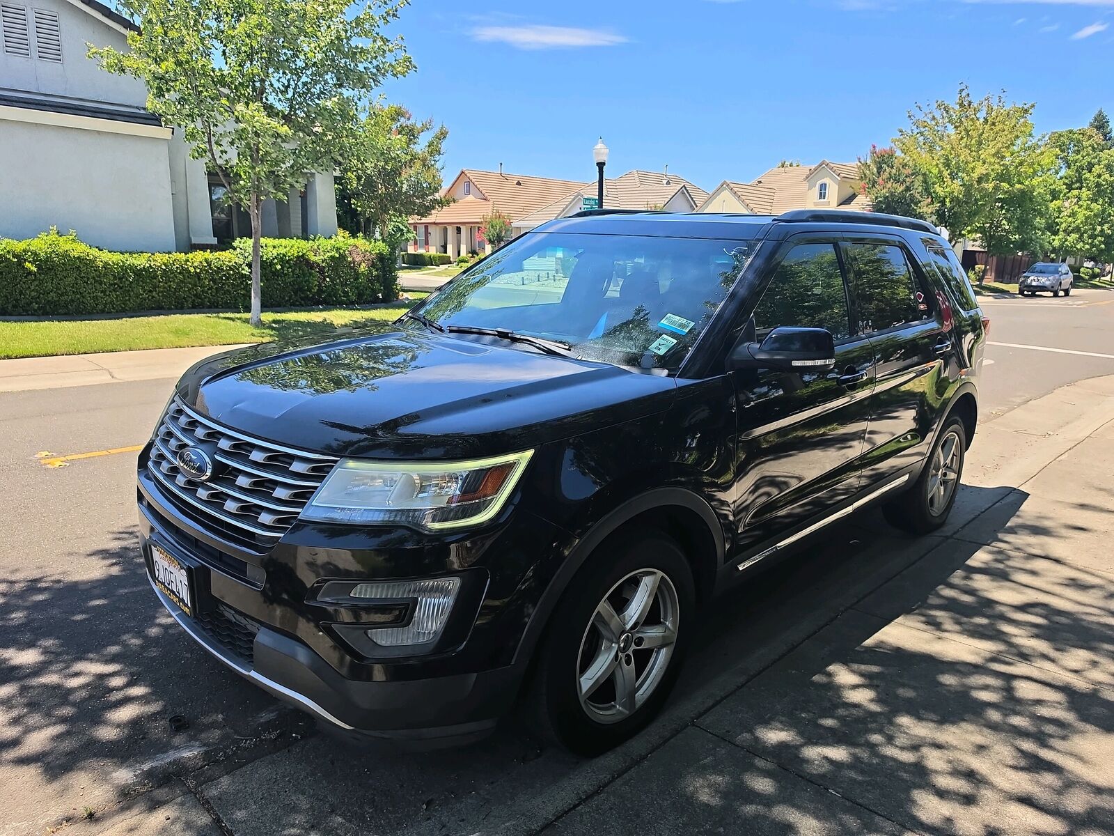 2017 FORD Explorer