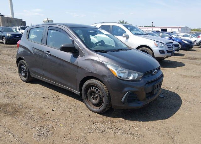 2016 CHEVROLET Spark
