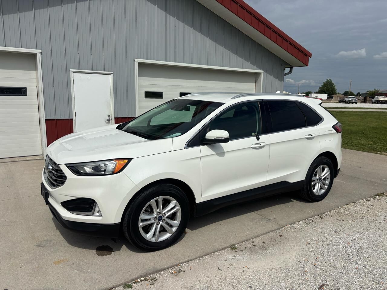 2020 FORD Edge