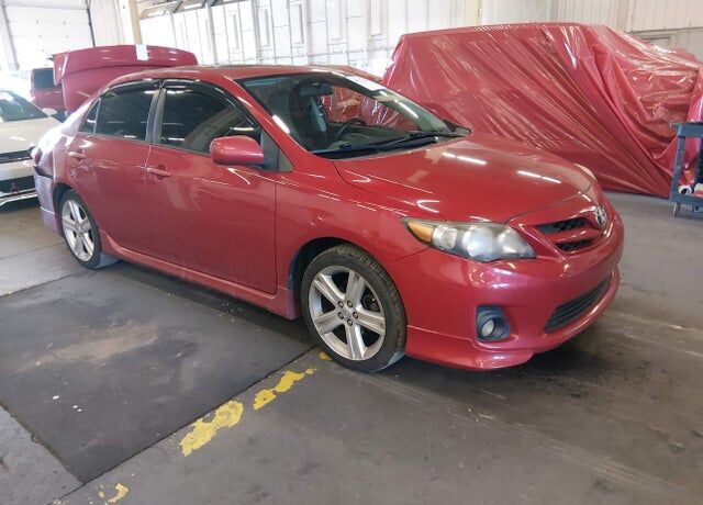 2013 TOYOTA Corolla