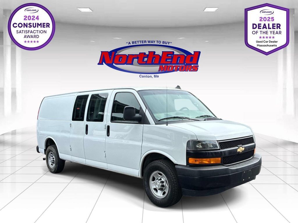 2020 CHEVROLET Express