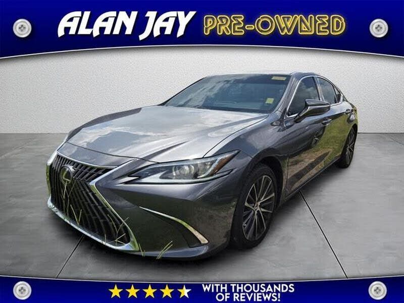 2022 LEXUS ES