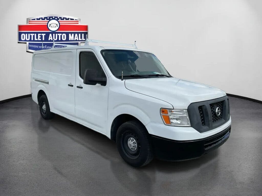 2015 NISSAN NV