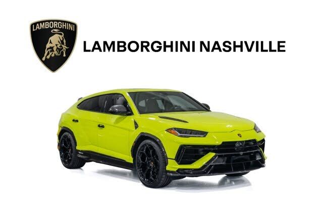 2024 LAMBORGHINI URUS