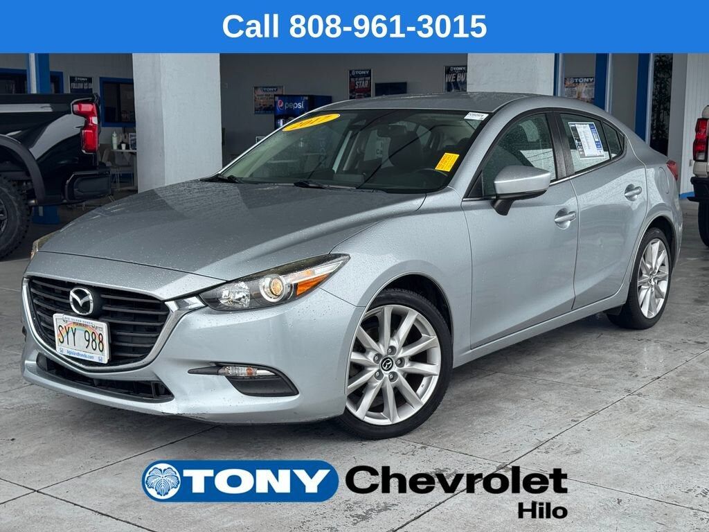 2017 MAZDA Mazda3