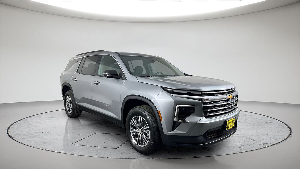 2026 CHEVROLET Traverse