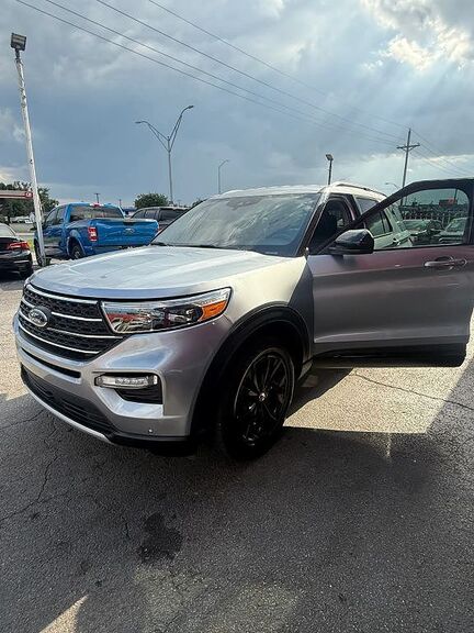 2024 FORD Explorer