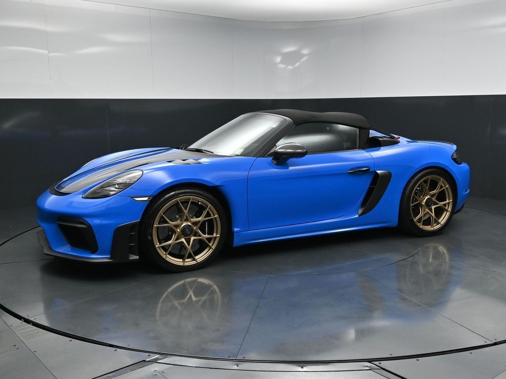 2025 PORSCHE 718