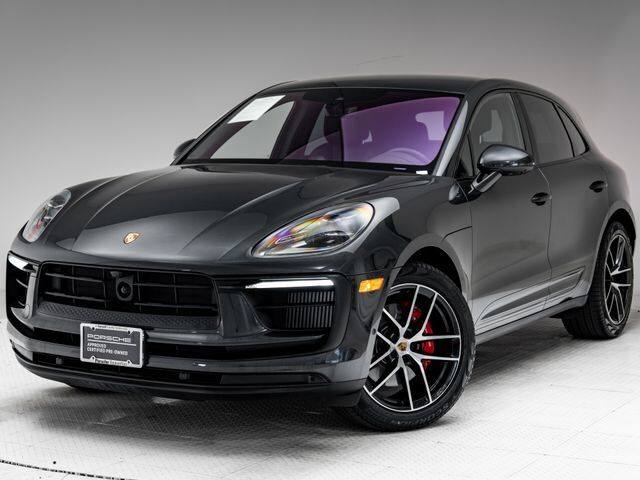 2022 PORSCHE Macan