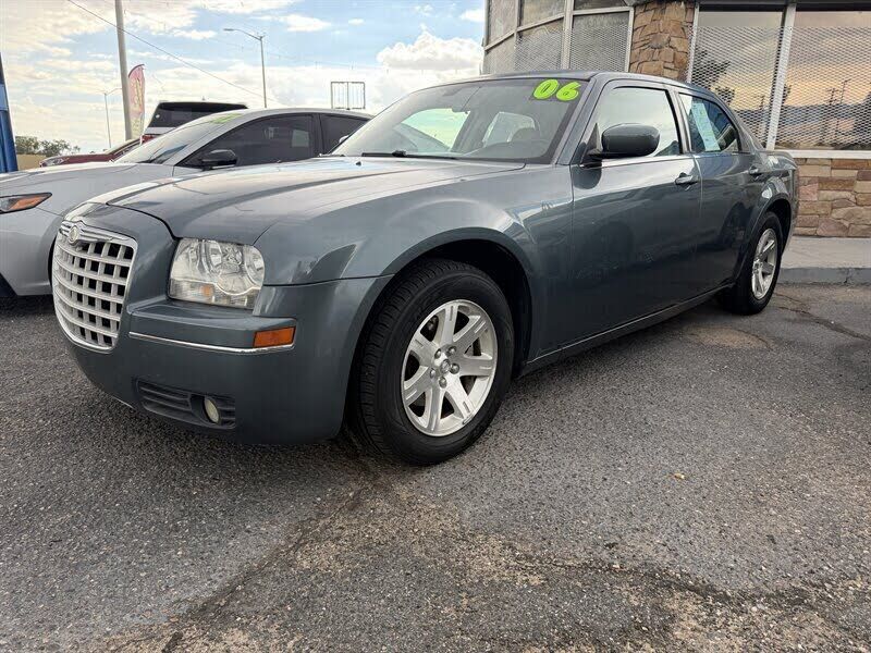 2006 CHRYSLER 300