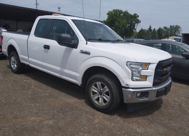 2015 FORD F-150