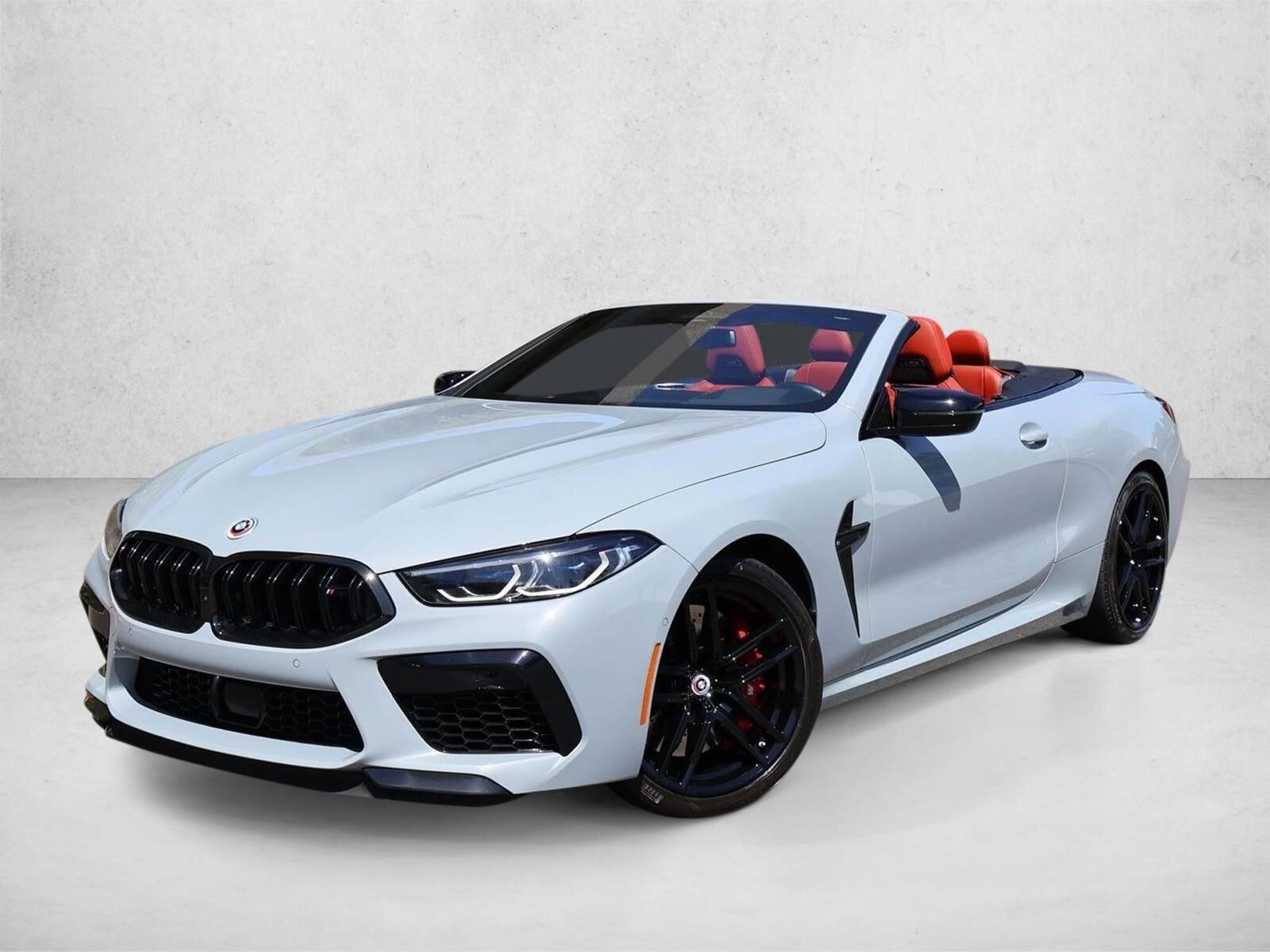 2023 BMW M8