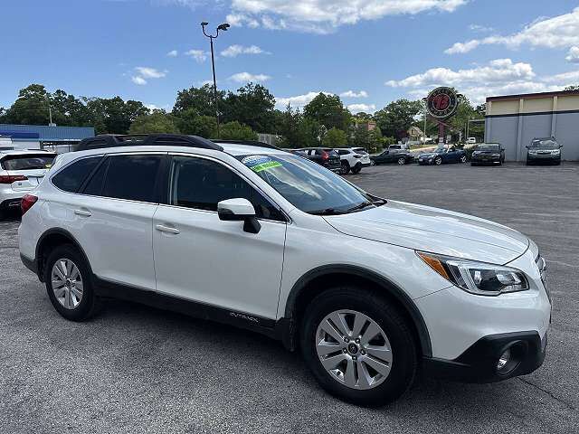 2015 SUBARU Outback