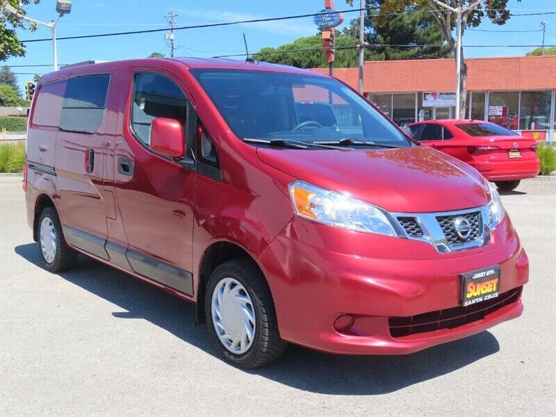 2016 NISSAN NV200