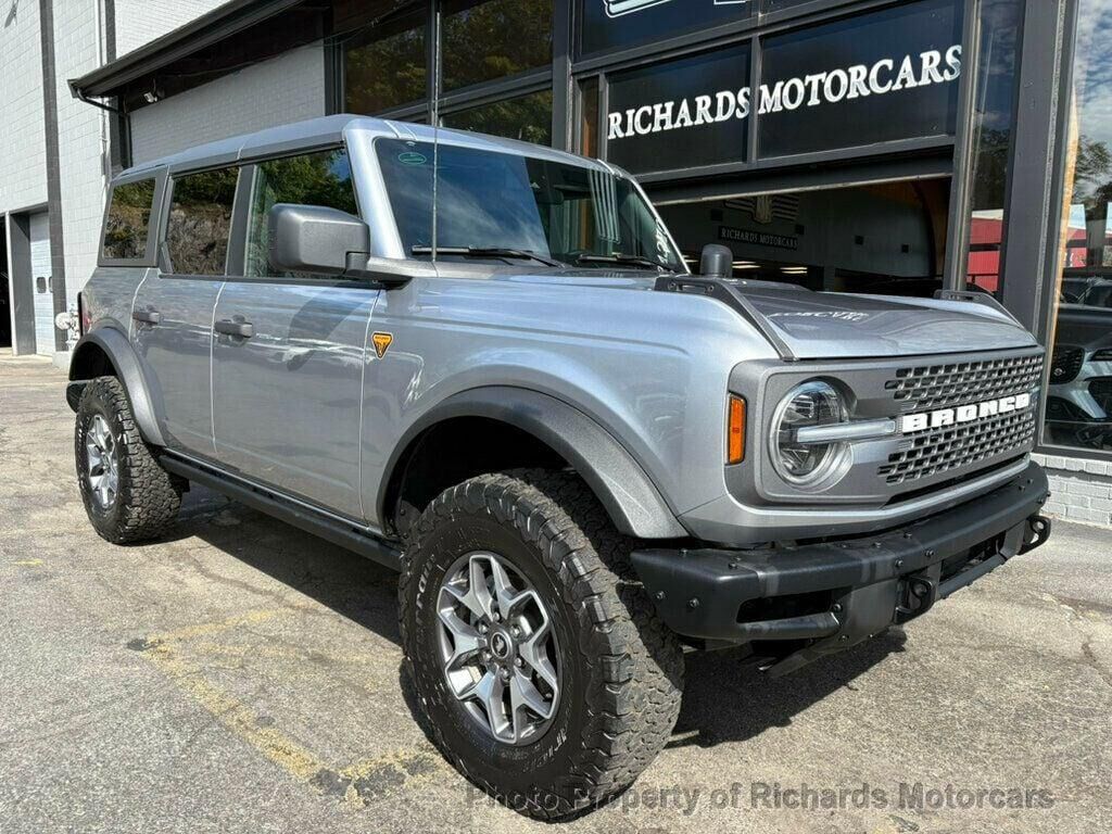 2024 FORD Bronco